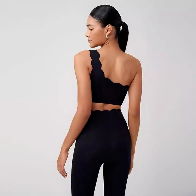 Mermaid Curve Nude Petal Shape Yoga Bra Suitable for High Intensity Exercise Bra Lycra One Shoulder Women's Pilates Sports Bra