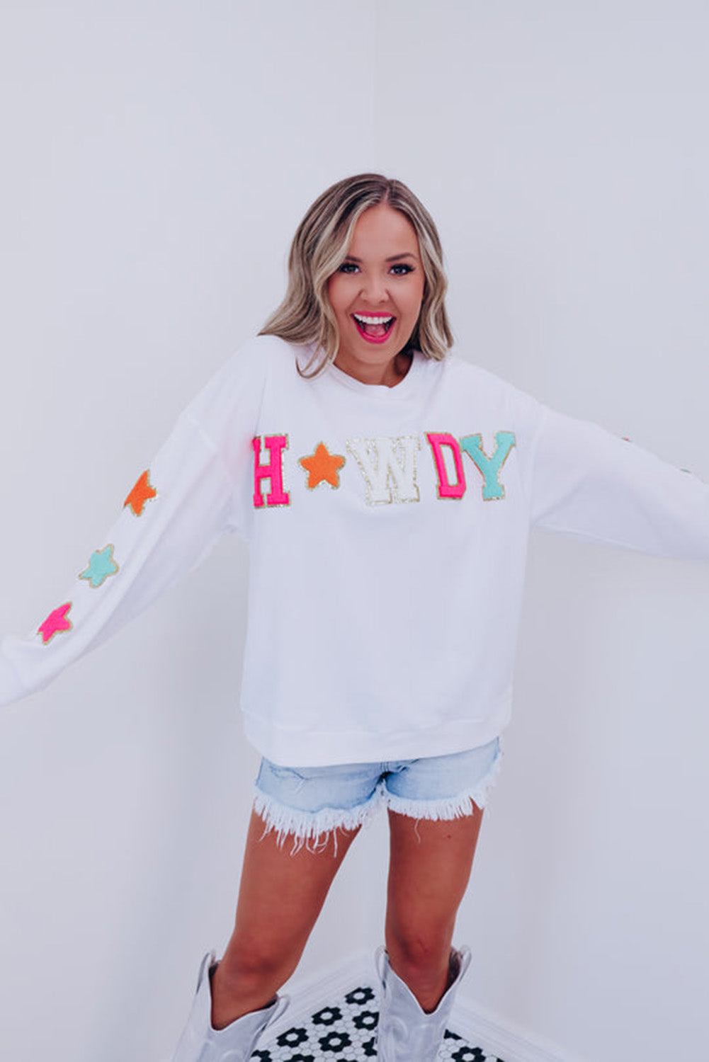 Black Howdy Glitter Chenille Patch Graphic Casual Sweatshirt