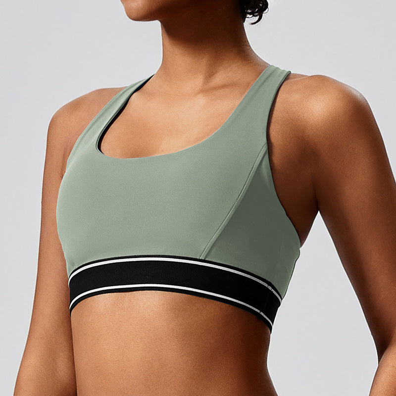 Two piece set of women's Pilates exercise yoga suit