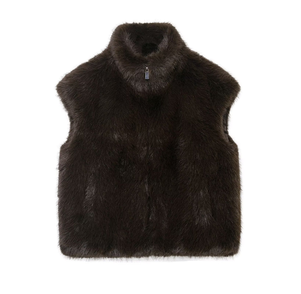 Artificial fur effect vest