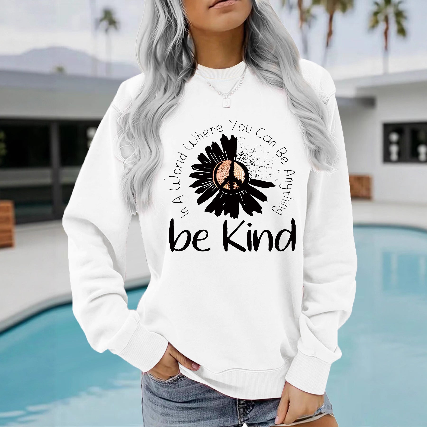 Chrysanthemum printed hoodie