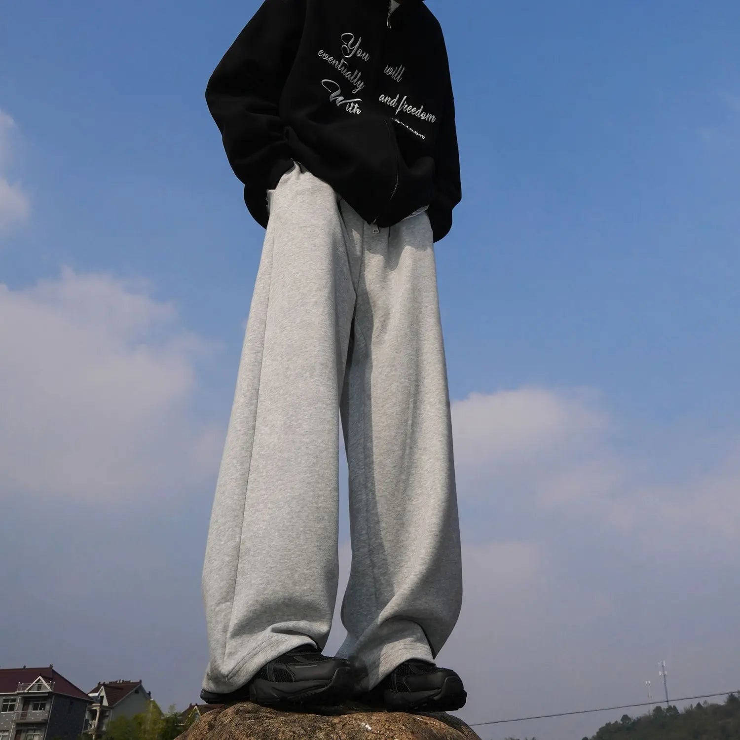 Men’s Loose Fit Sweatpants